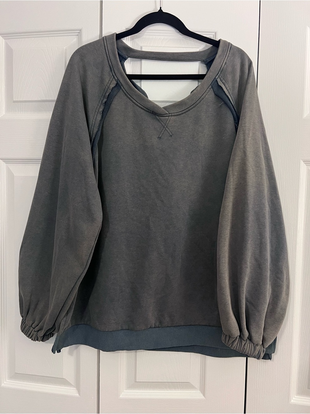 POL Gray Balloon Sleeve Sweatshirt